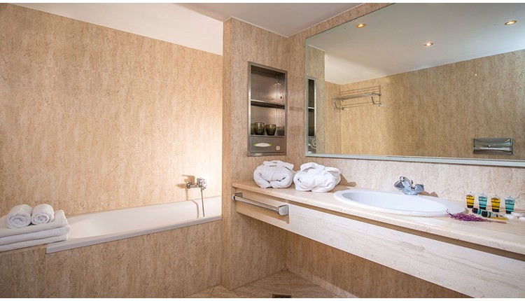 Istron Bay Hotel, Крит