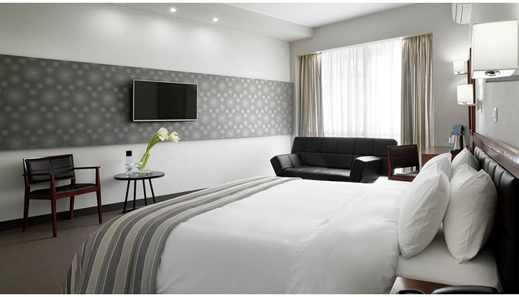 The Stanley Hotel, Афины