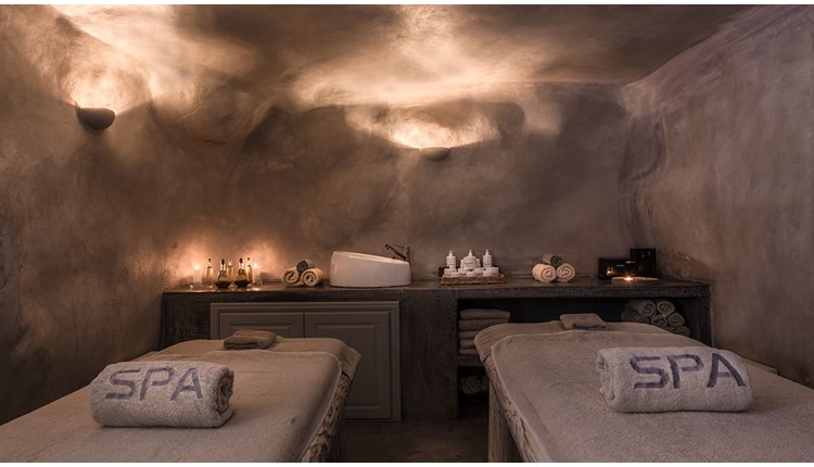 Andronis Luxury Suites, Санторини