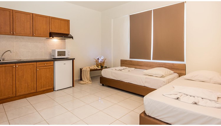 Niriedes-Dionyssos Village - NR, Крит