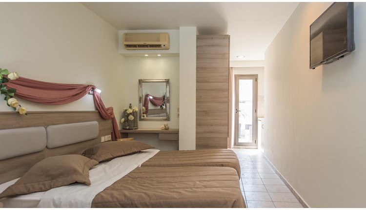 Dionisos Hotel Crete, Крит