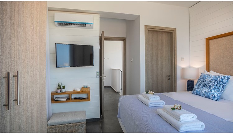 Louis Chris Le Mare Villa - NR, Кипр