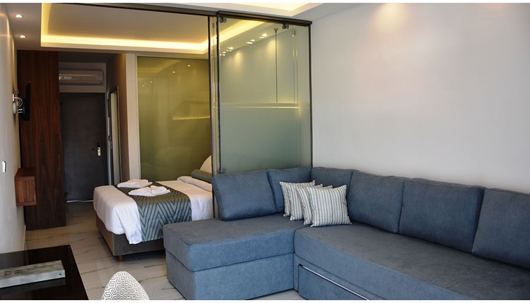 4U Boutique, Халкидики