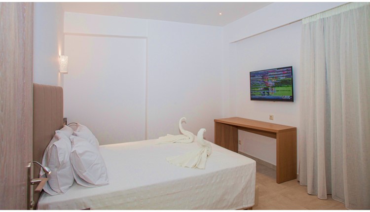 Minos ApartHotel - NR, Крит