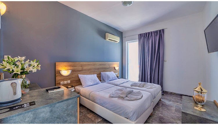 Blue Resort Hotel- NR, Крит