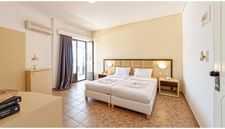 Blue Resort Hotel- NR, Крит