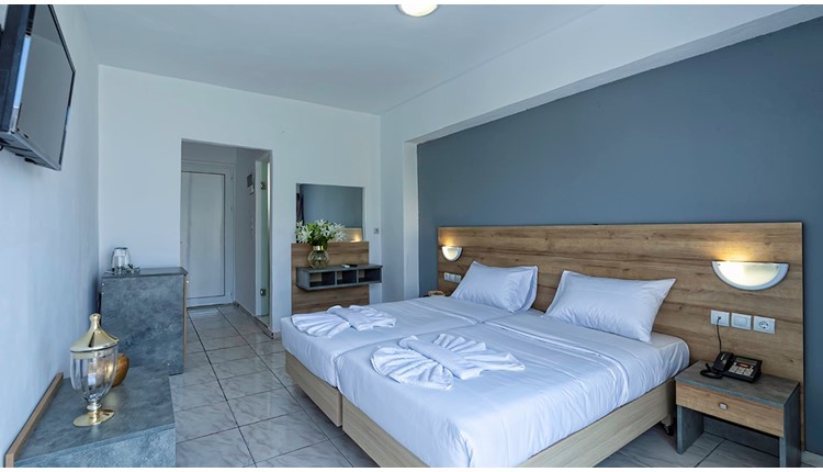 Blue Resort Hotel- NR, Крит