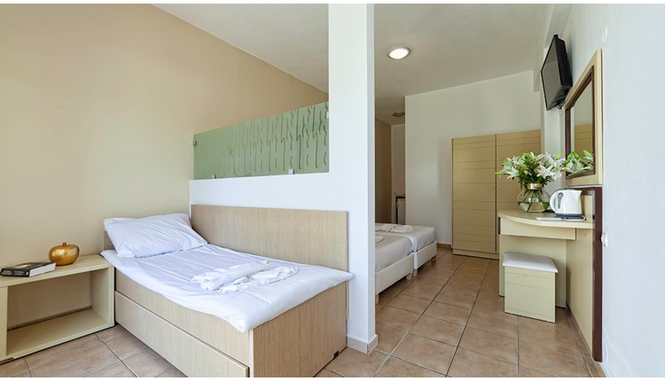 Blue Resort Hotel- NR, Крит