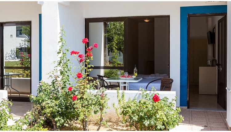 Blue Resort Hotel- NR, Крит