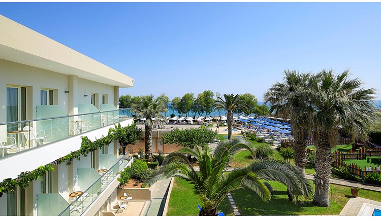 Malia Bay Beach hotel & Bungalow, Крит