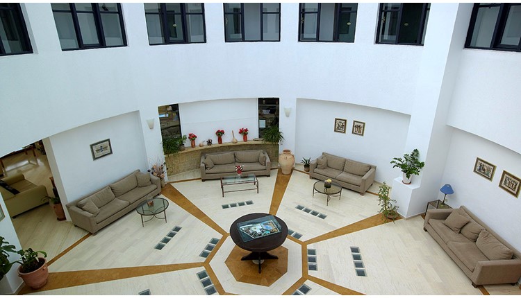 Malia Bay Beach hotel & Bungalow, Крит