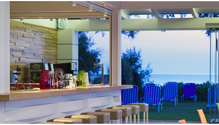 Malia Bay Beach hotel & Bungalow, Крит