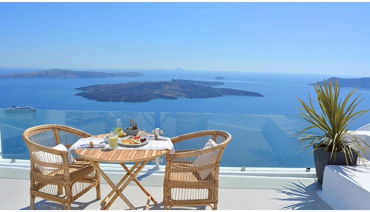 Cocoon Suites , Санторини