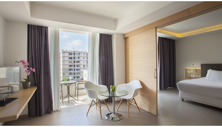 The Royal Apollonia by Louis, Кипр