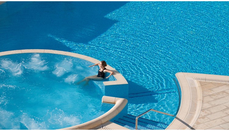 The Royal Apollonia by Louis, Кипр