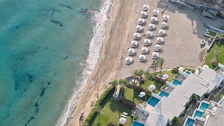 790_06-amirandes-beachfront-villas-with-private-pools.jpg