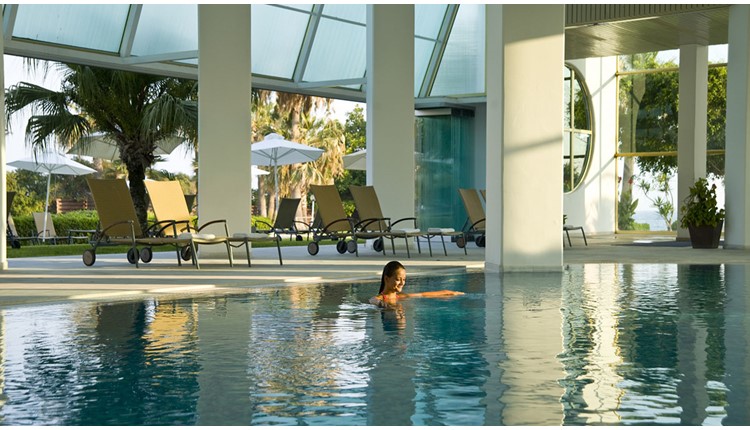 Louis Imperial Beach, Кипр