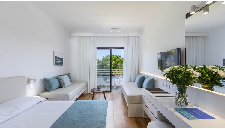 Louis Phaethon Beach - NR, Кипр