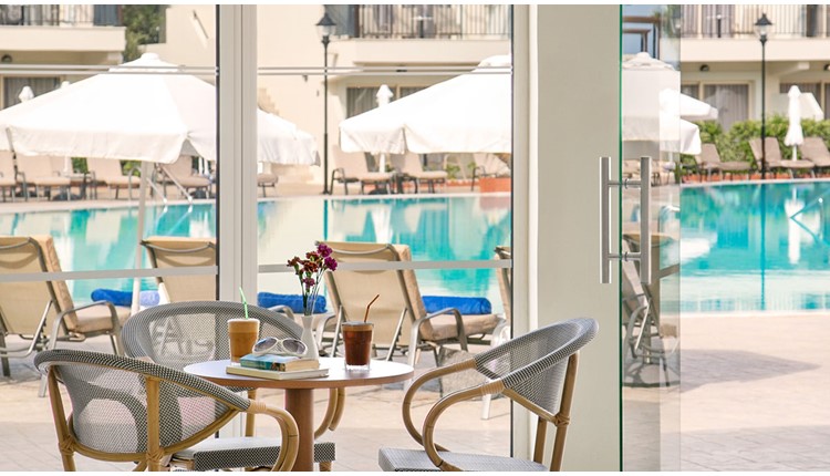 Louis Paphos Breeze - NR , Кипр