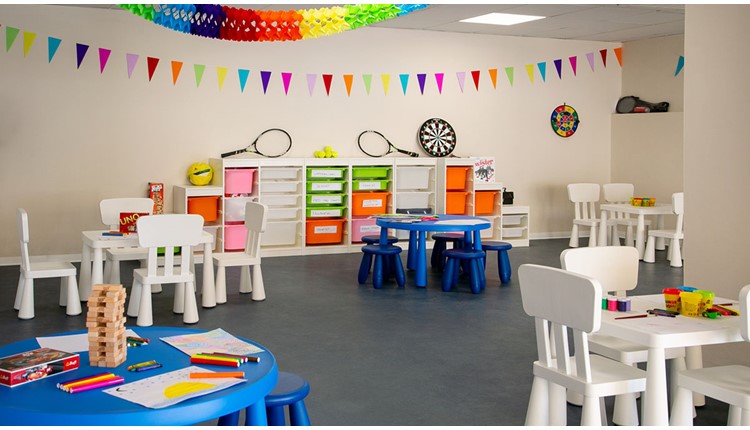 Louis Paphos Breeze - NR , Кипр