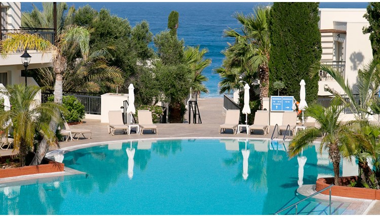 Louis Paphos Breeze - NR , Кипр