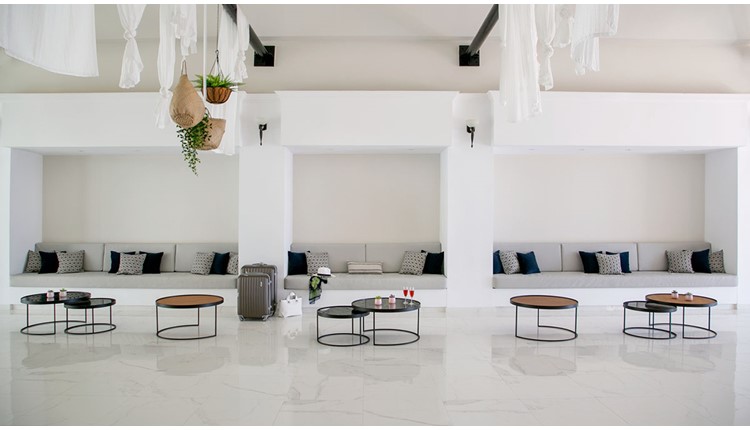 Louis Paphos Breeze - NR , Кипр