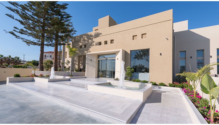 CHC Imperial Palace - NR, Крит