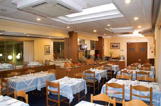 Athens Cypria Hotel, Афины