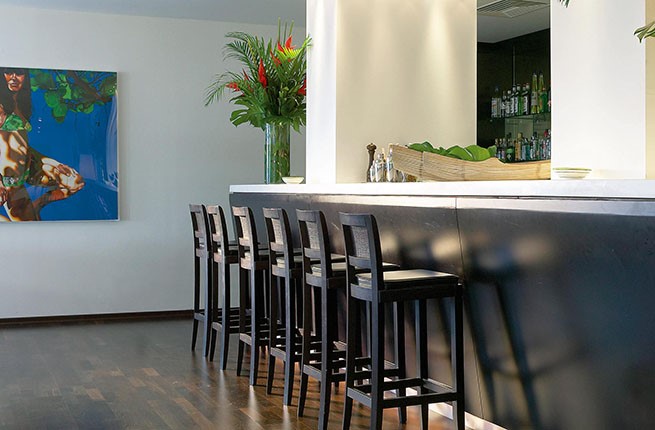 The Roc Club (ex. Grecotel Vouliagmeni Suites), Афины