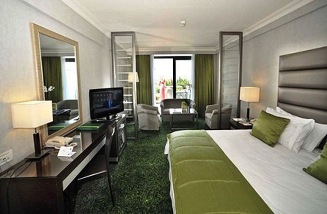 Radisson Blu Park Hotel, Афины