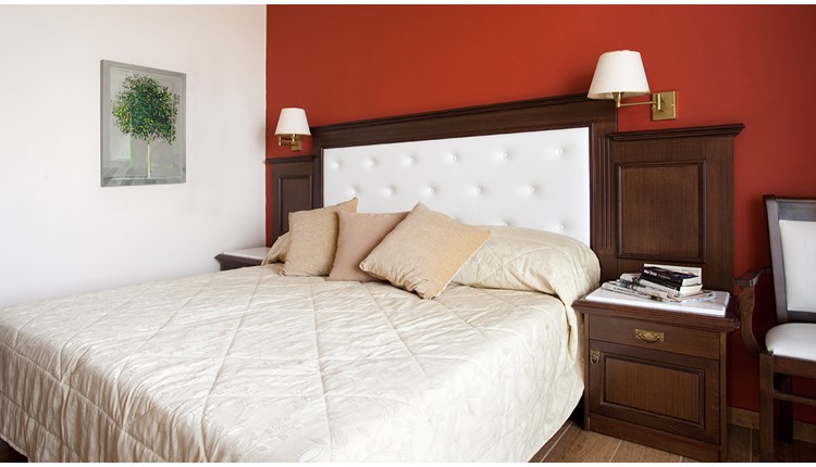 Achillion Palace, Крит