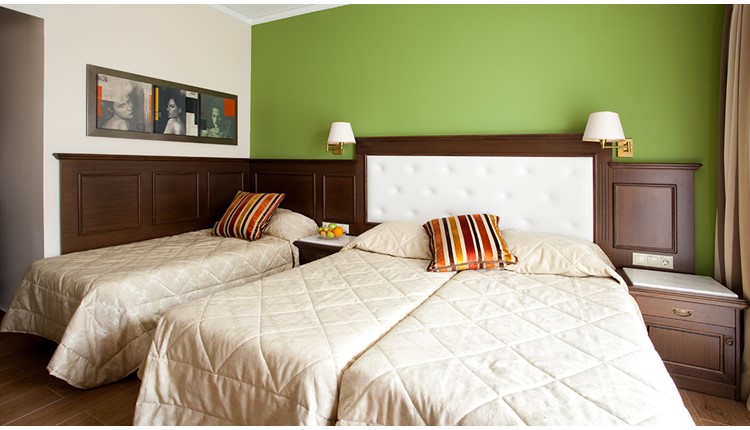 Achillion Palace, Крит