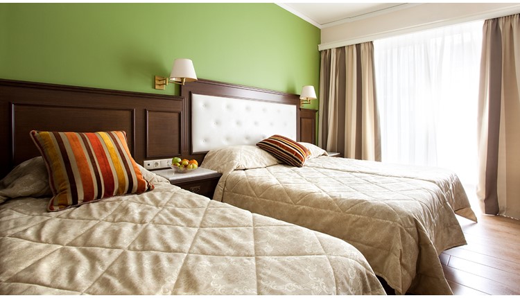 Achillion Palace, Крит