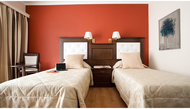 Achillion Palace, Крит