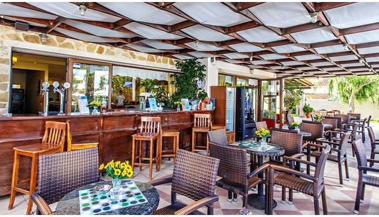 Adelais Hotel - NR, Крит