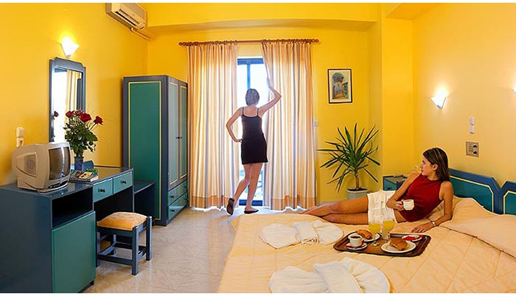 Adelais Hotel - NR, Крит