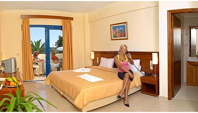 Adelais Hotel - NR, Крит