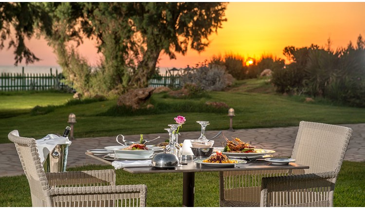 Bella Beach Hotel, Крит