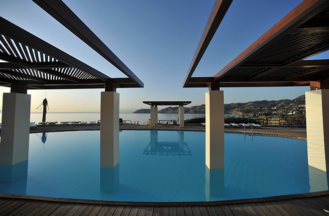 Sea Side a Lifestyle  Resort , Крит