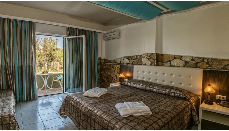 Eliros Mare BeachFront Poem, Крит