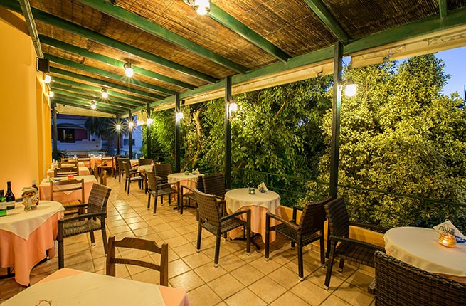 Elotia Hotel , Крит