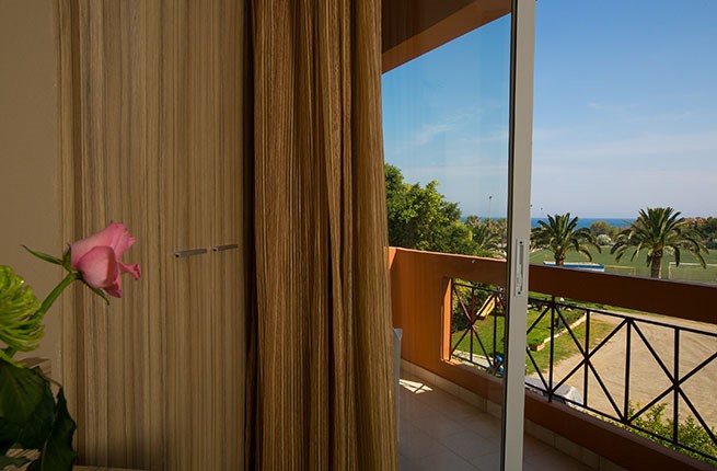 Elotia Hotel , Крит