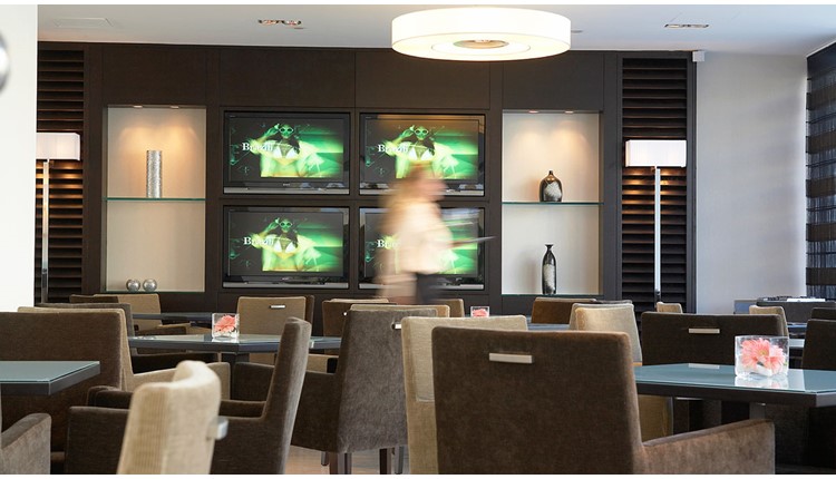 Galaxy Hotel, Крит