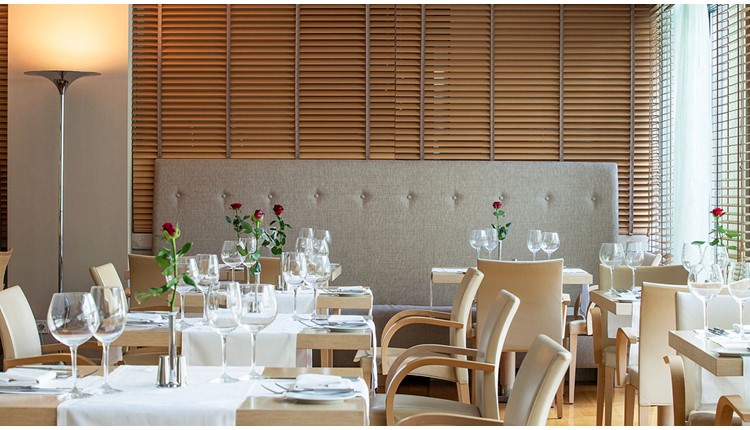 Galaxy Hotel, Крит