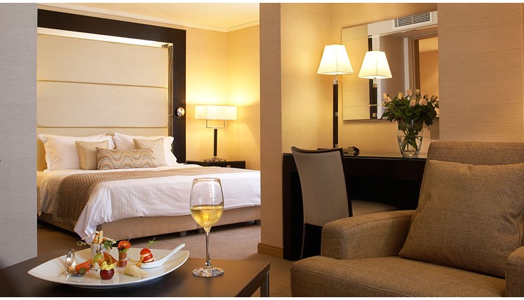 Galaxy Hotel, Крит