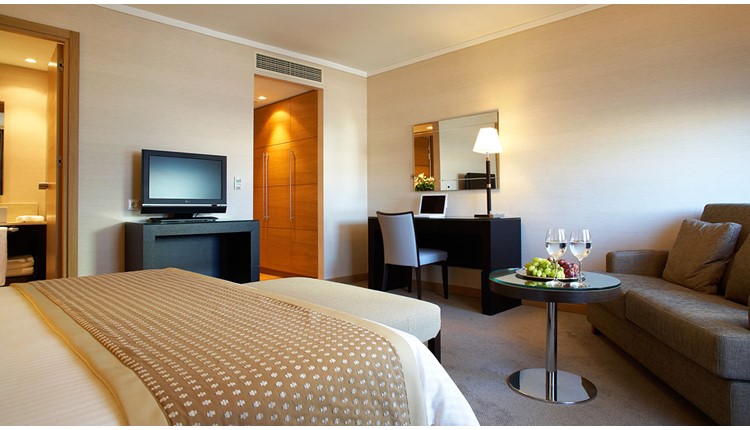 Galaxy Hotel, Крит