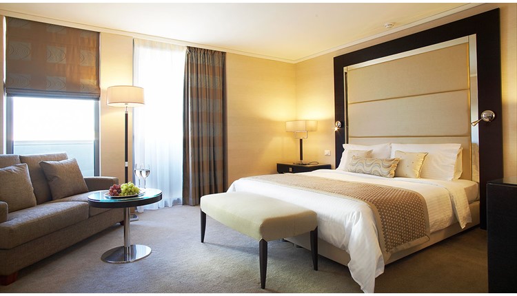 Galaxy Hotel, Крит