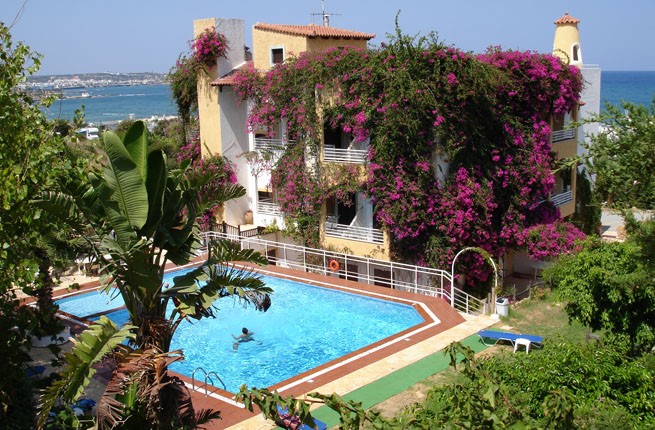 Iliostasi Beach Apartments - NR, Крит