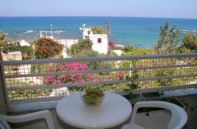 Iliostasi Beach Apartments - NR, Крит