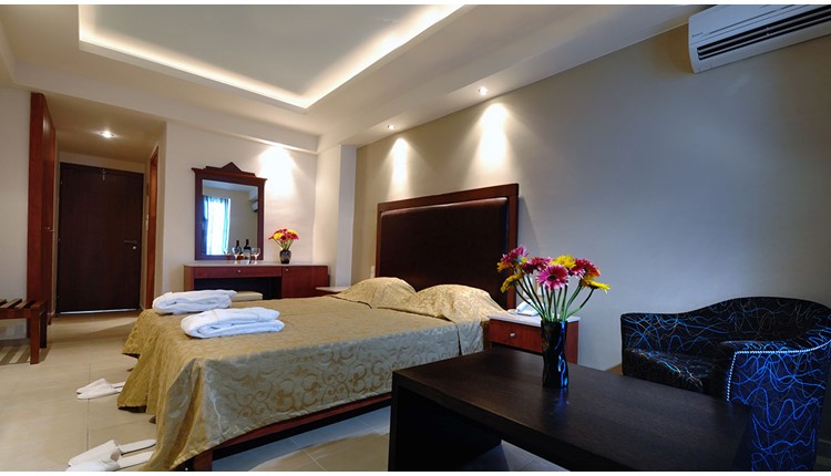 Mistral Mare Hotel, Крит